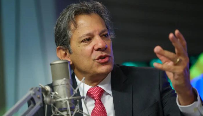  "Chegou a hora de colocar ordem nisso", diz Haddad sobre bets 